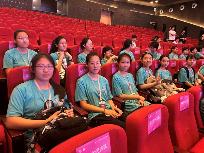 新加坡等地, 届中国女子, 其中一等奖